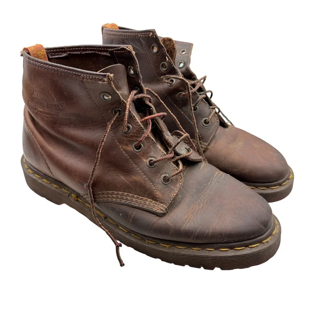 Vintage Dr Martens Brown Leather Lace Up Boots Mens 8 Eyelet Grunge Y2K 90s Punk